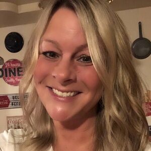 Meet your Posher, Robin